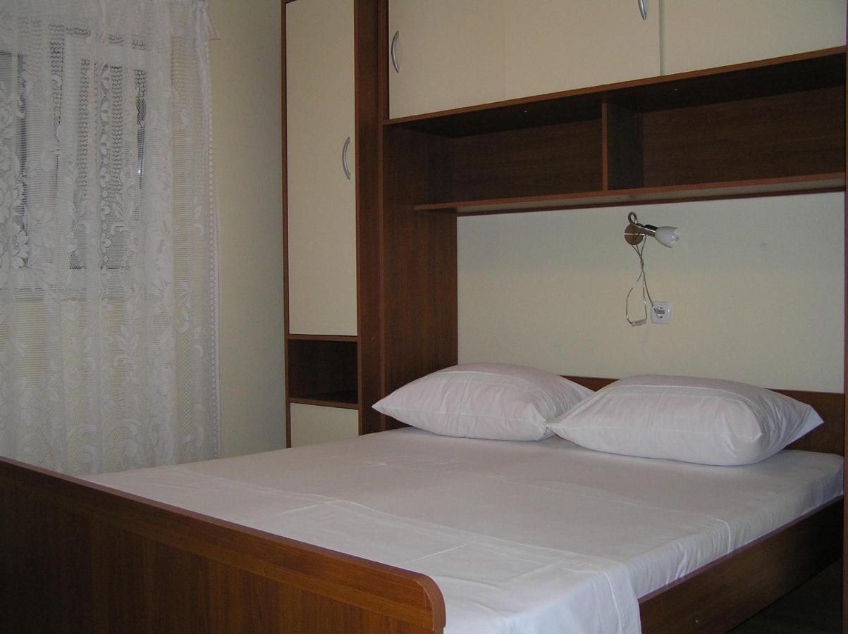 Apartments With A Parking Space Supetarska Draga - Donja, Rab - 15999 Екстер'єр фото