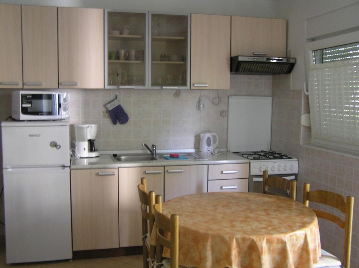 Apartments With A Parking Space Supetarska Draga - Donja, Rab - 15999 Екстер'єр фото
