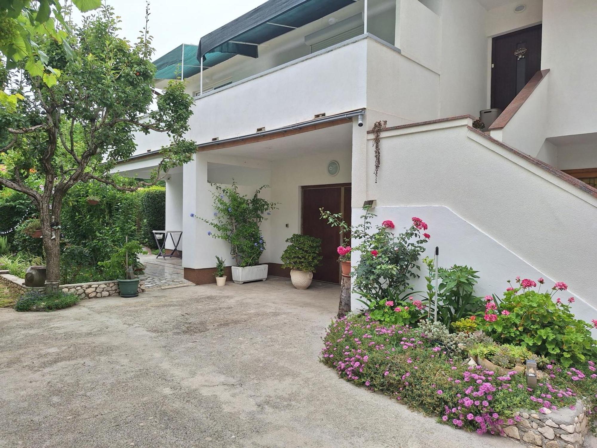 Apartments With A Parking Space Supetarska Draga - Donja, Rab - 15999 Екстер'єр фото